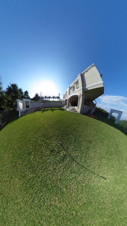 Seaside Klatch -Villa&Sauna- Ishigaki  Buitenkant foto